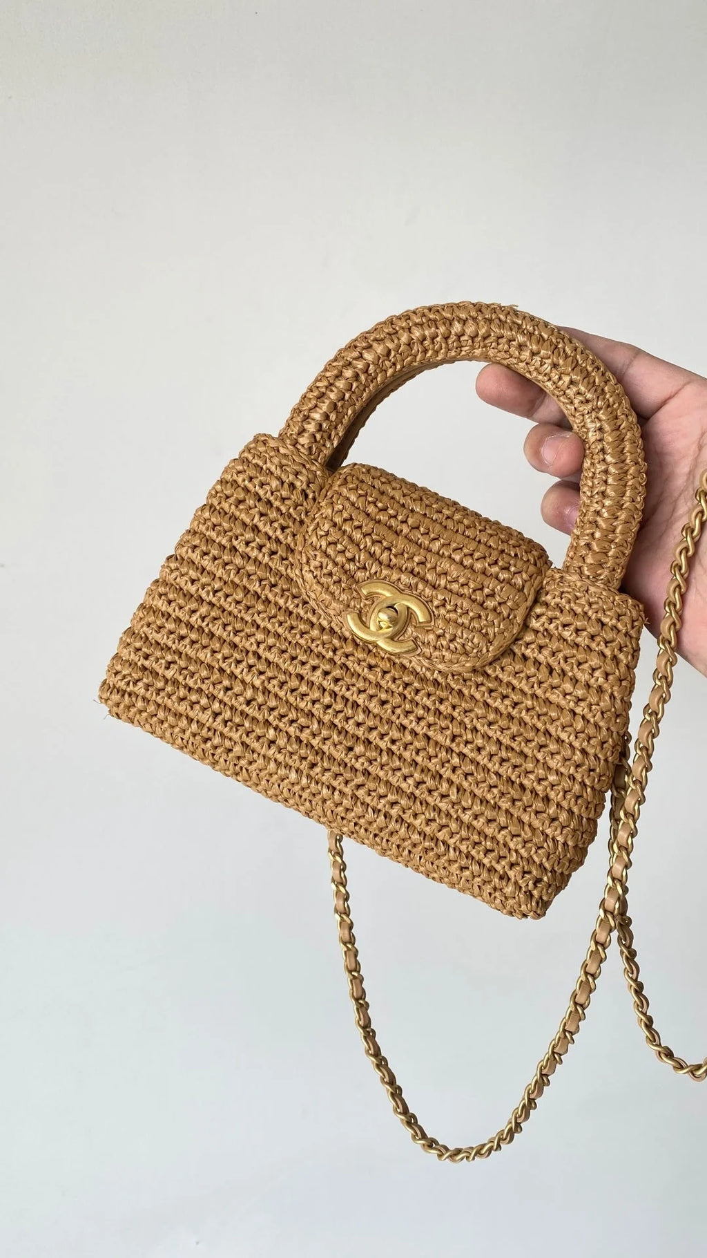 CHA  25 Bag 19cm Dark Beige Raffia