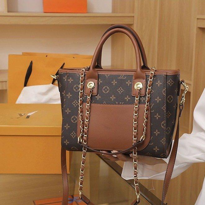 Classic Printed Tote Bag 0823112801