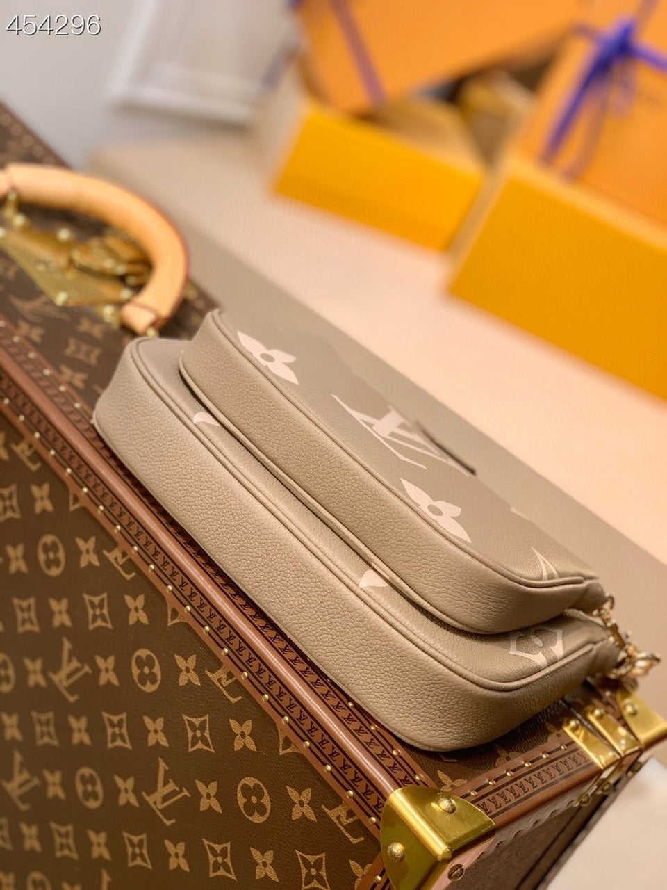 Multi Pochette Accessoires Monogram Empreinte Tourterelle Beige/Cream For Women, Women's Handbags, Shoulder And Crossbody Bags 9.8in/25cm