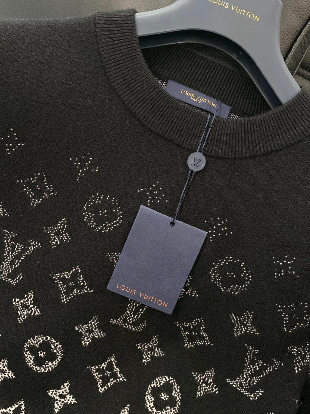 24 New Letter Gradient Color Fashion Casual Round Neck Long Sleeve Knitted Sweater PD0424101410