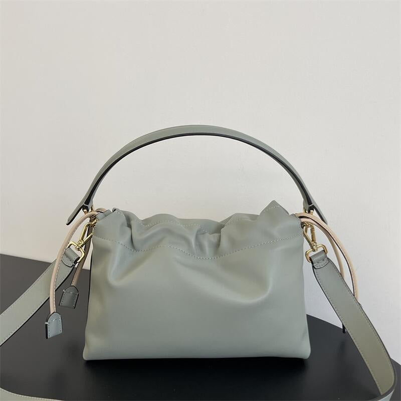 Mamma Baguette Medium Leather Handbag 0425021306