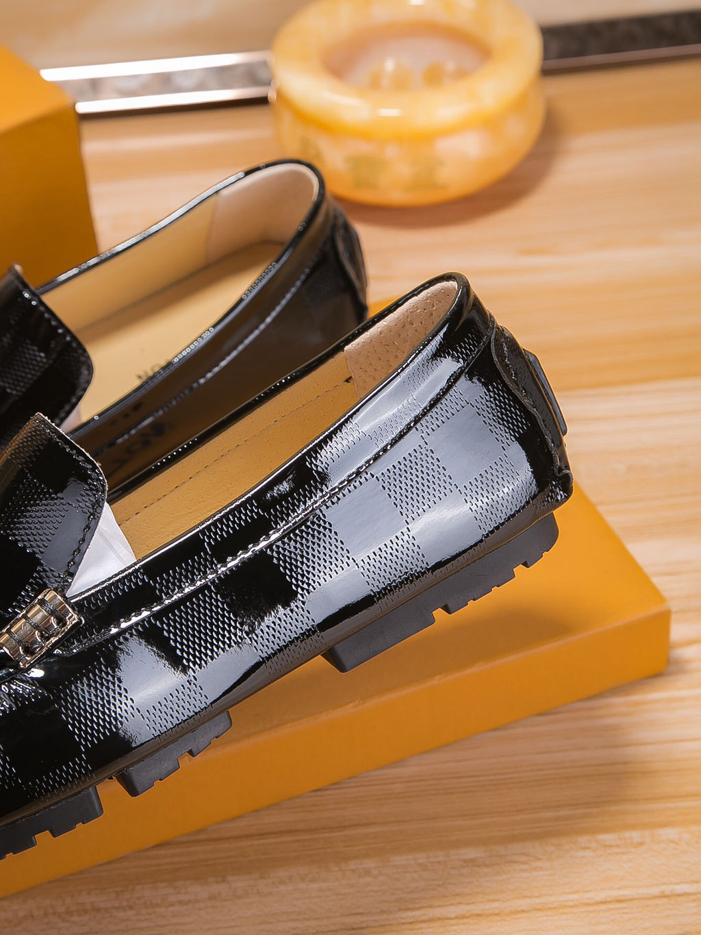 New Luxury V Brand Loafers XC0424082204