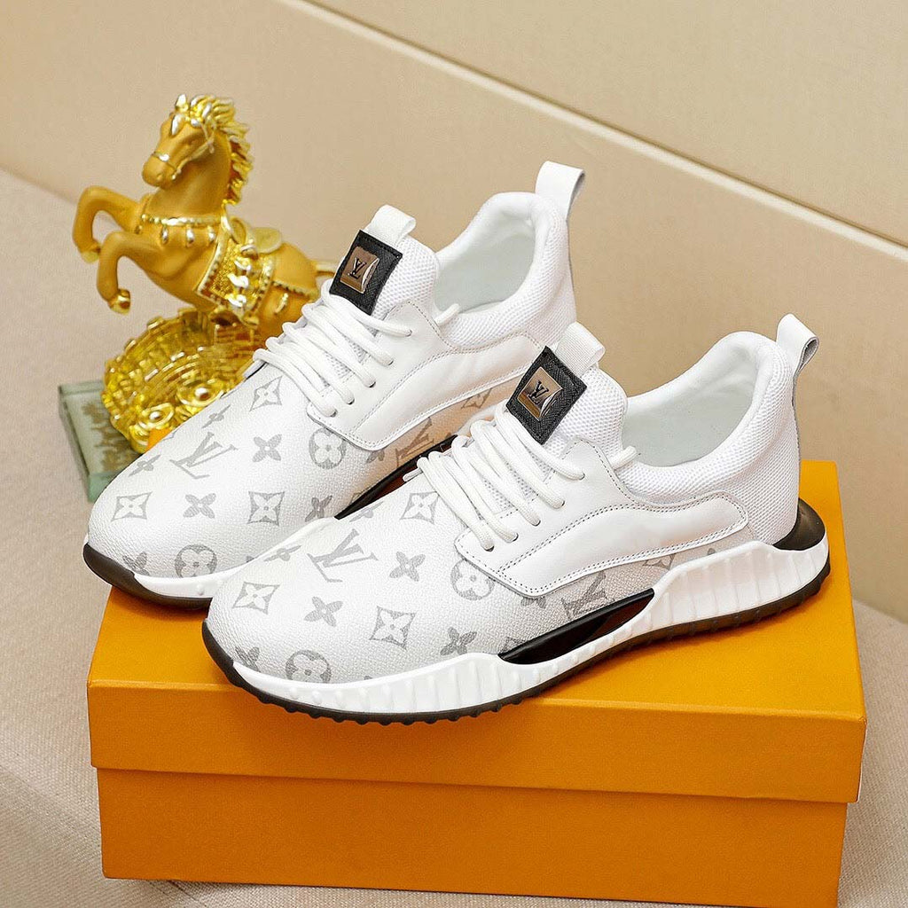 Three-color stitching casual sneakers 0425052002