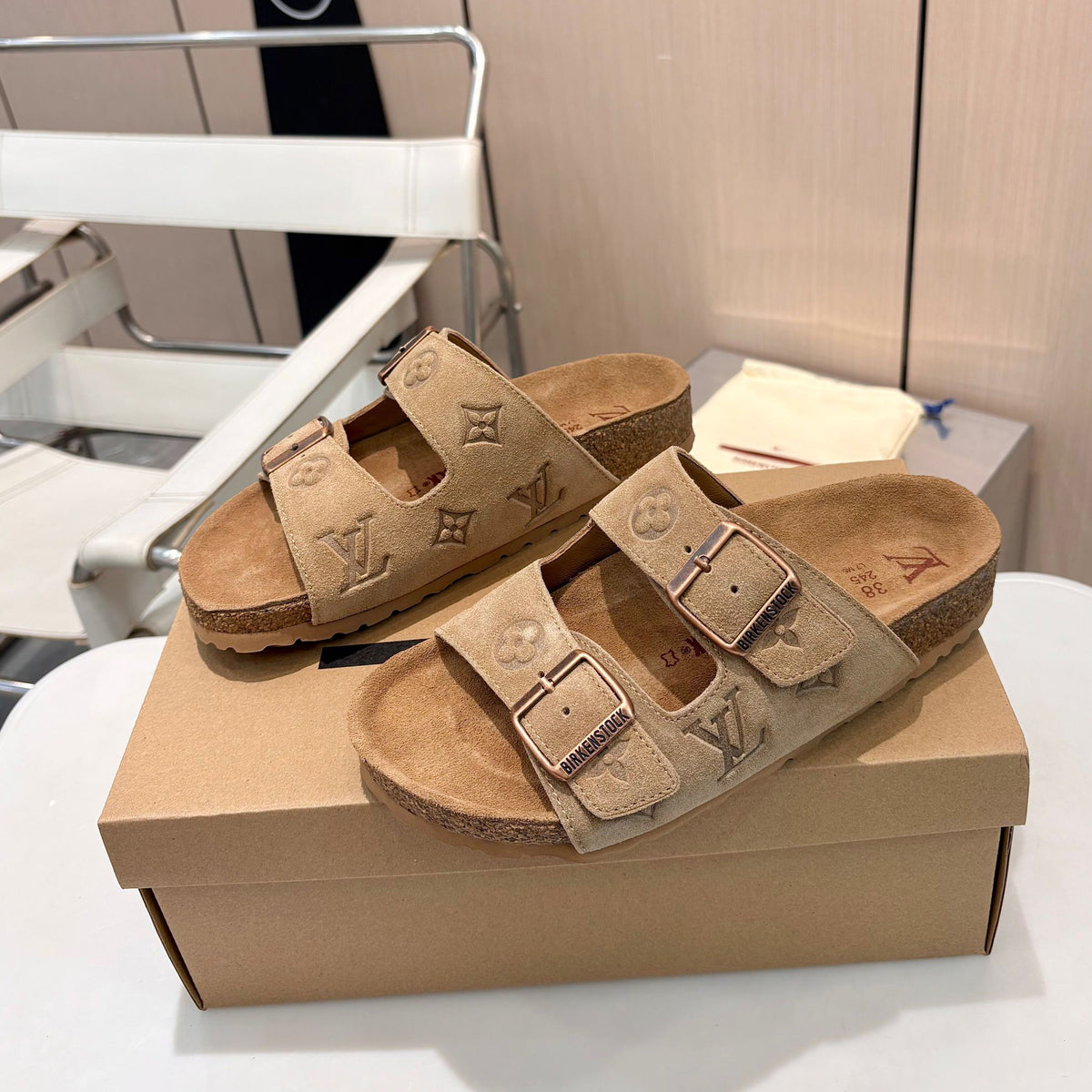 BK & VL collaboration retro slippers in macaron colors for couples XC0426051903