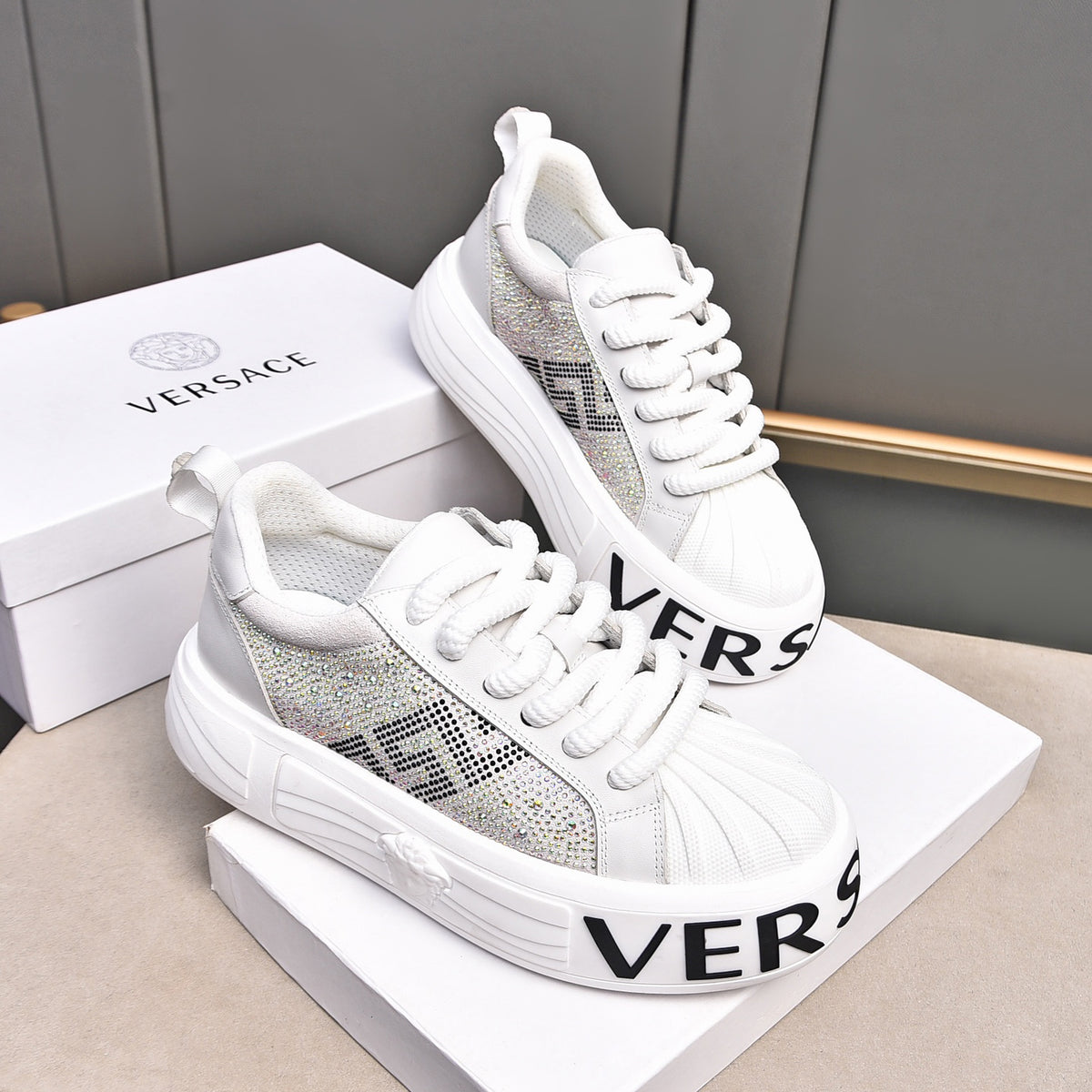 New Fashion Hot Diamond Series Versatile Casual Sports Board Shoes XC0425011403