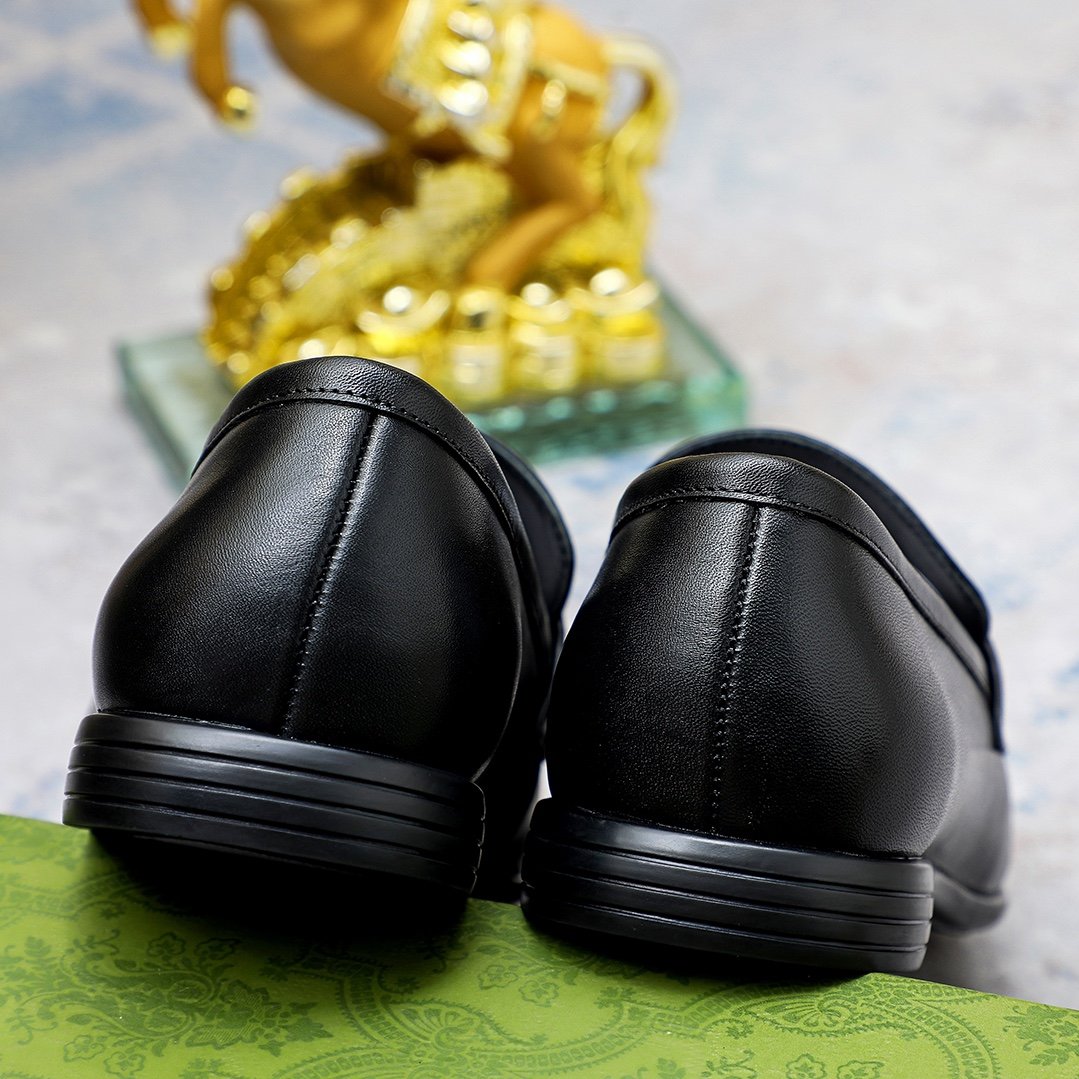 Classic Black G Loafers 08231208LTJ04
