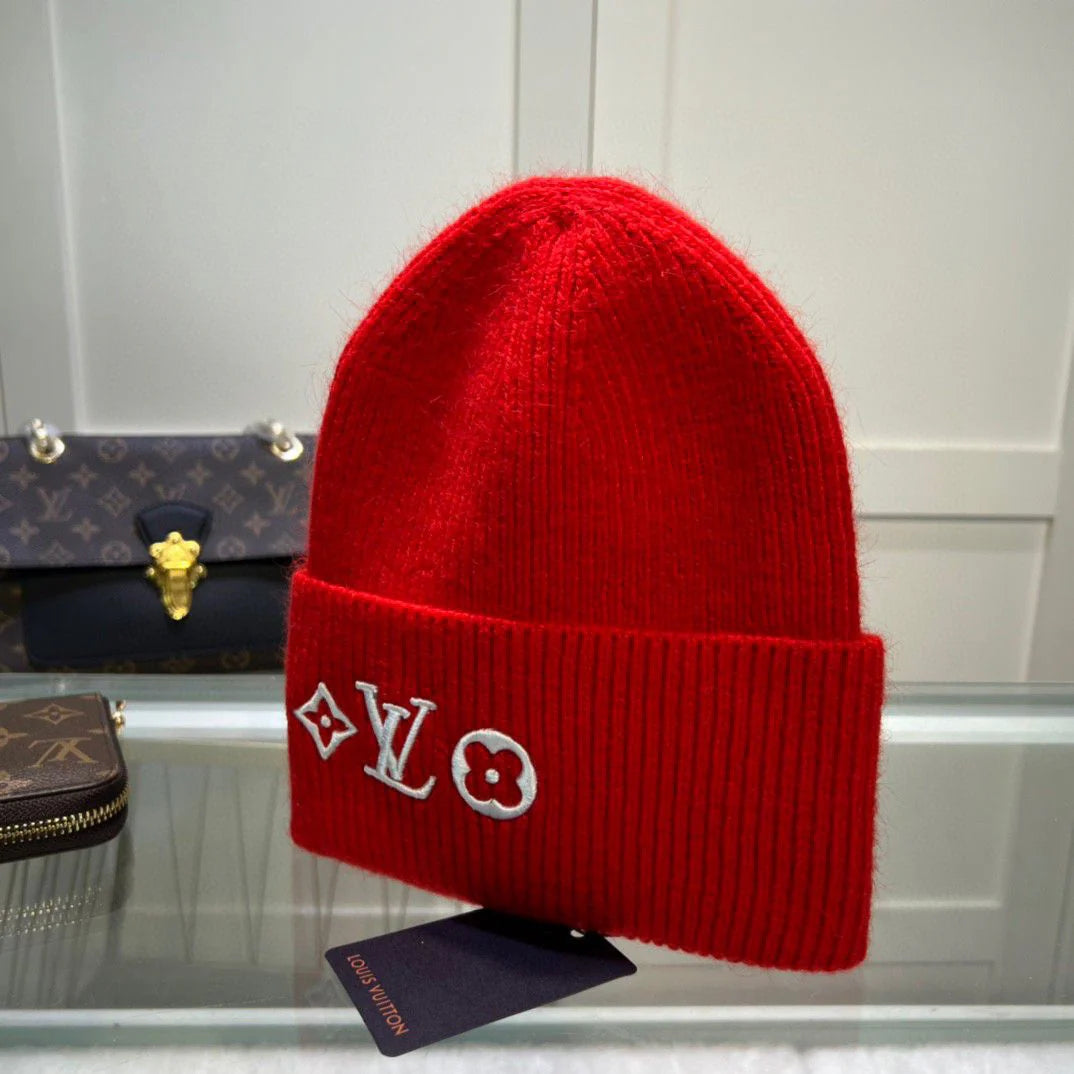 New fashionable and versatile letter hat knitted yarn hat 1024092901