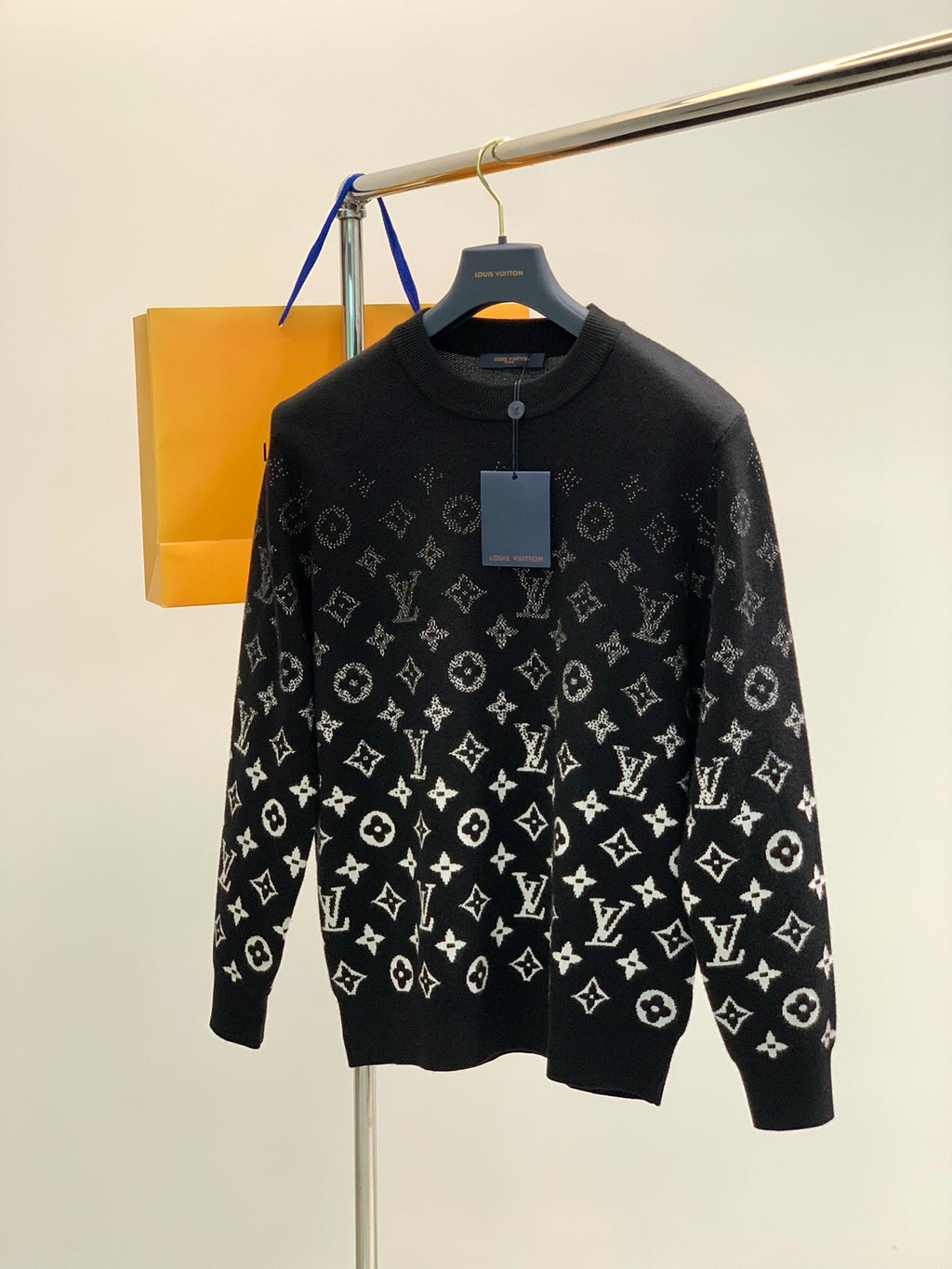 24 New Letter Gradient Color Fashion Casual Round Neck Long Sleeve Knitted Sweater PD0424101410