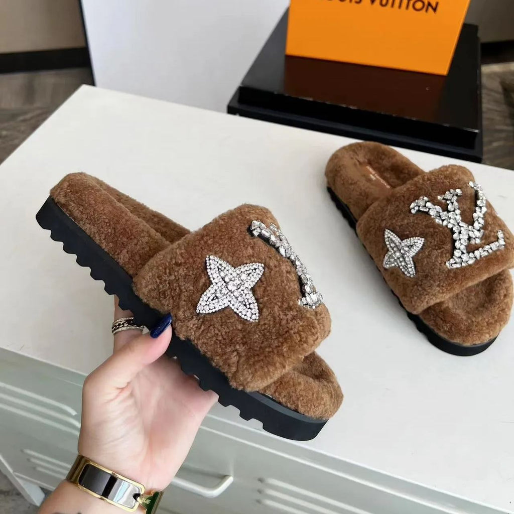 23 The most popular lambswool slippers in autumn and winter XC0423101606
