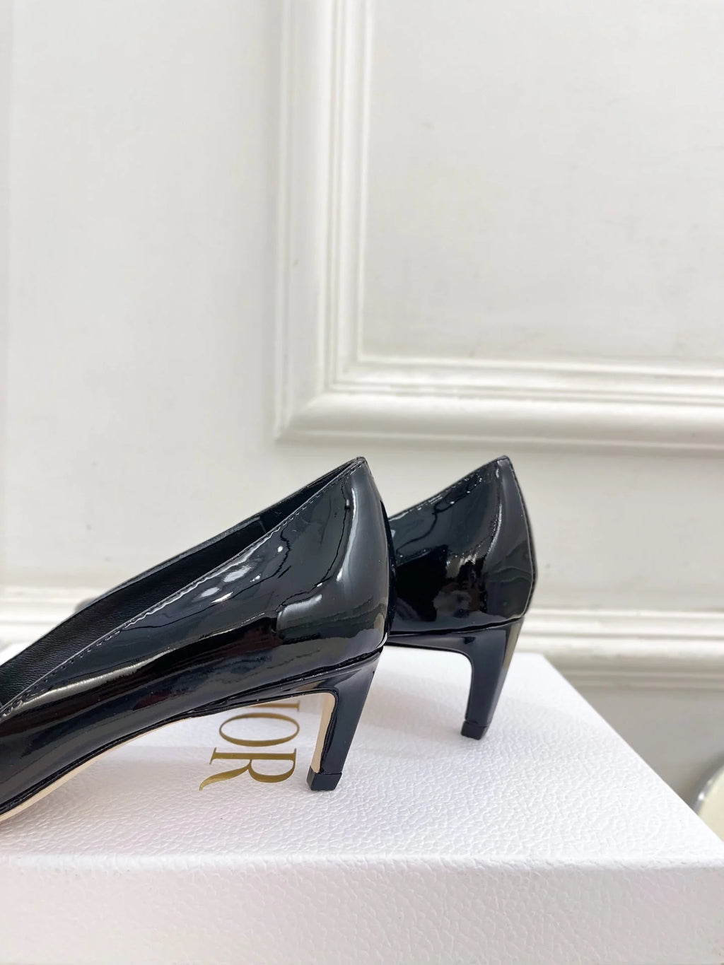 CD 25 Pump High Heels Black Patent Leather 307417