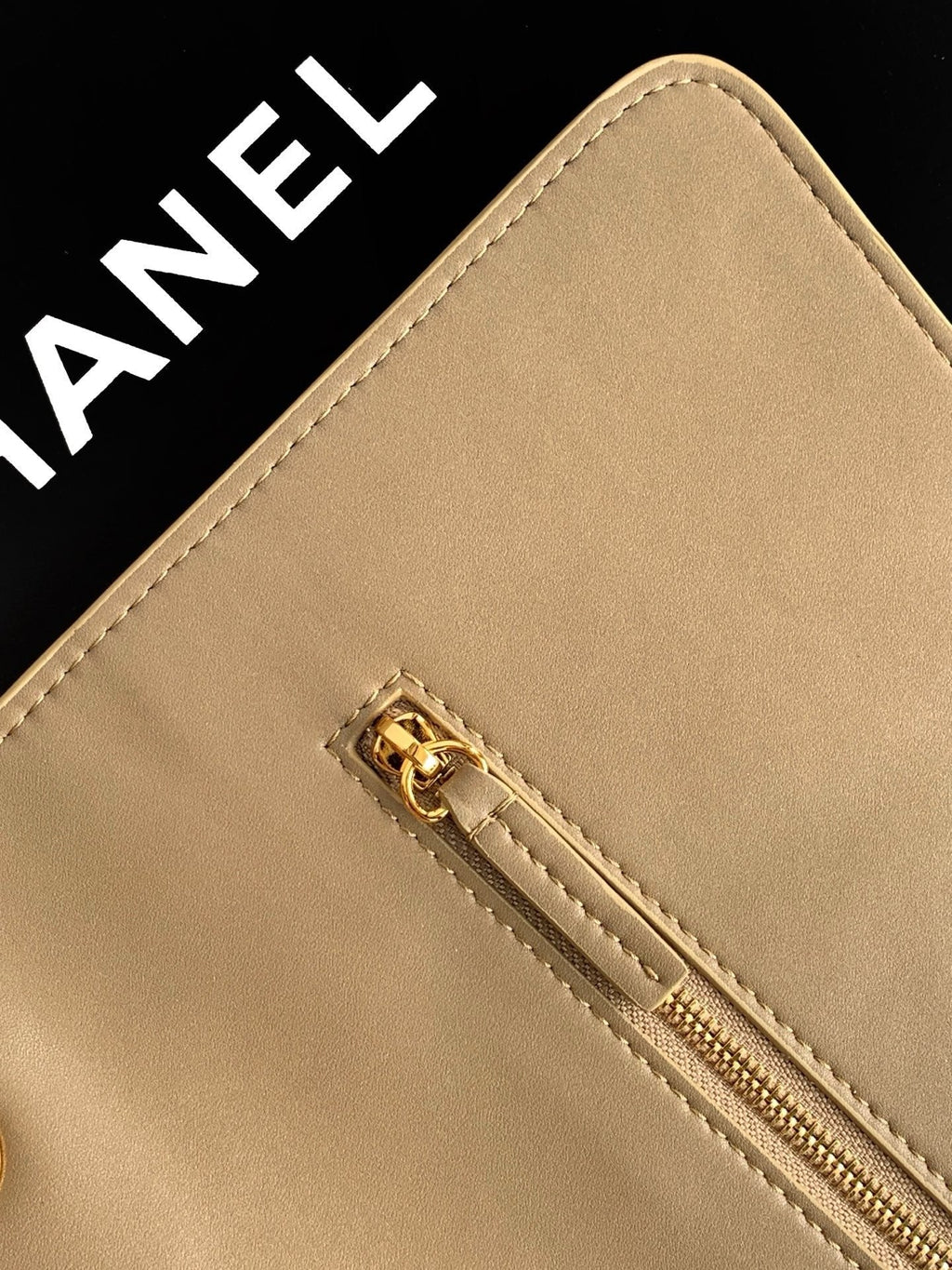CC 2026 Flap Bag 38.5cm Beige Suede Leather