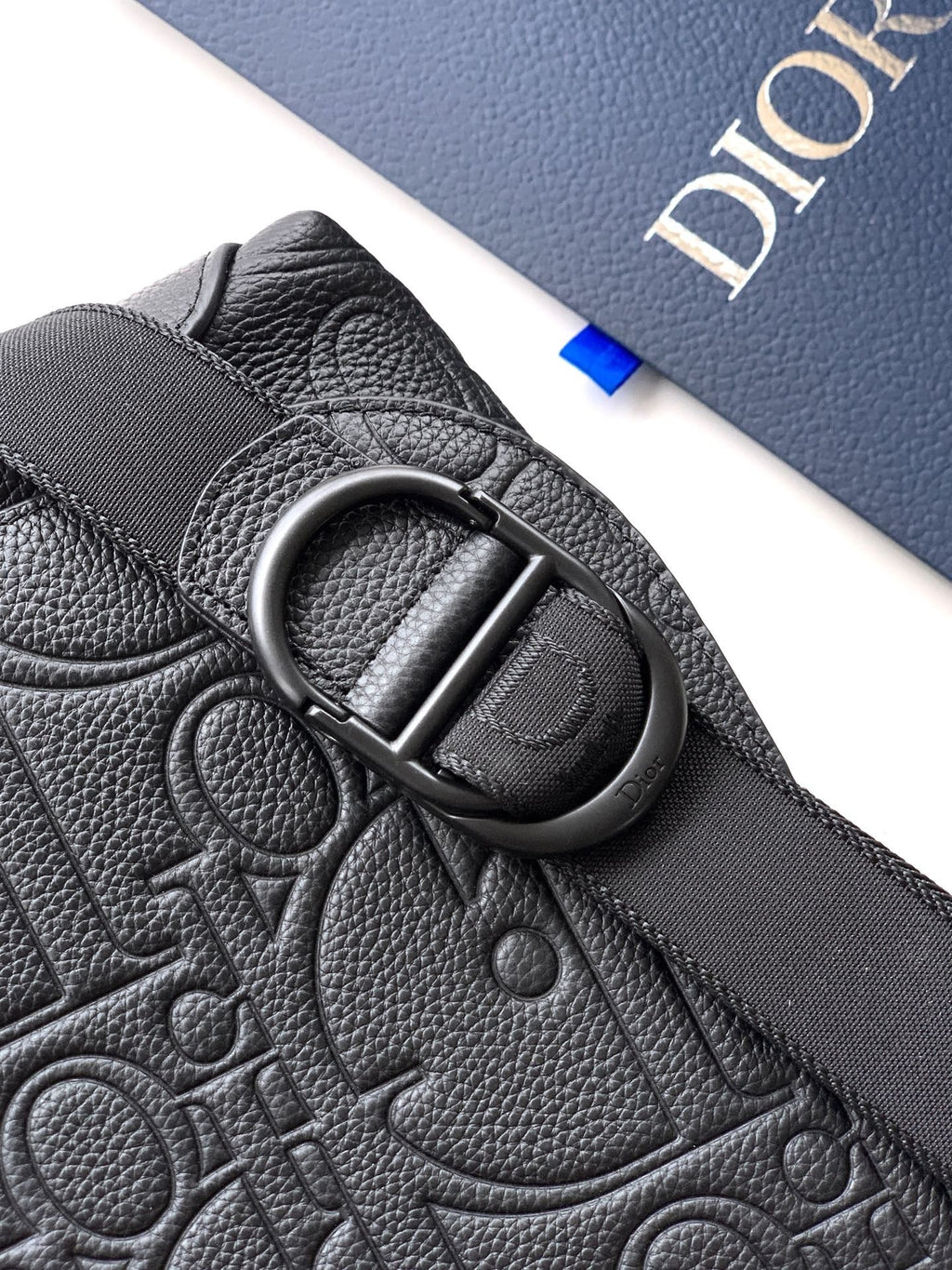 CD 2026 Jett Flap Messenger Bag 25cm Black Grained Calfskin