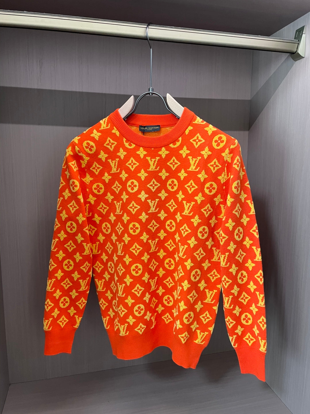 VL Fashion classic round neck sweater 3D-0425101401