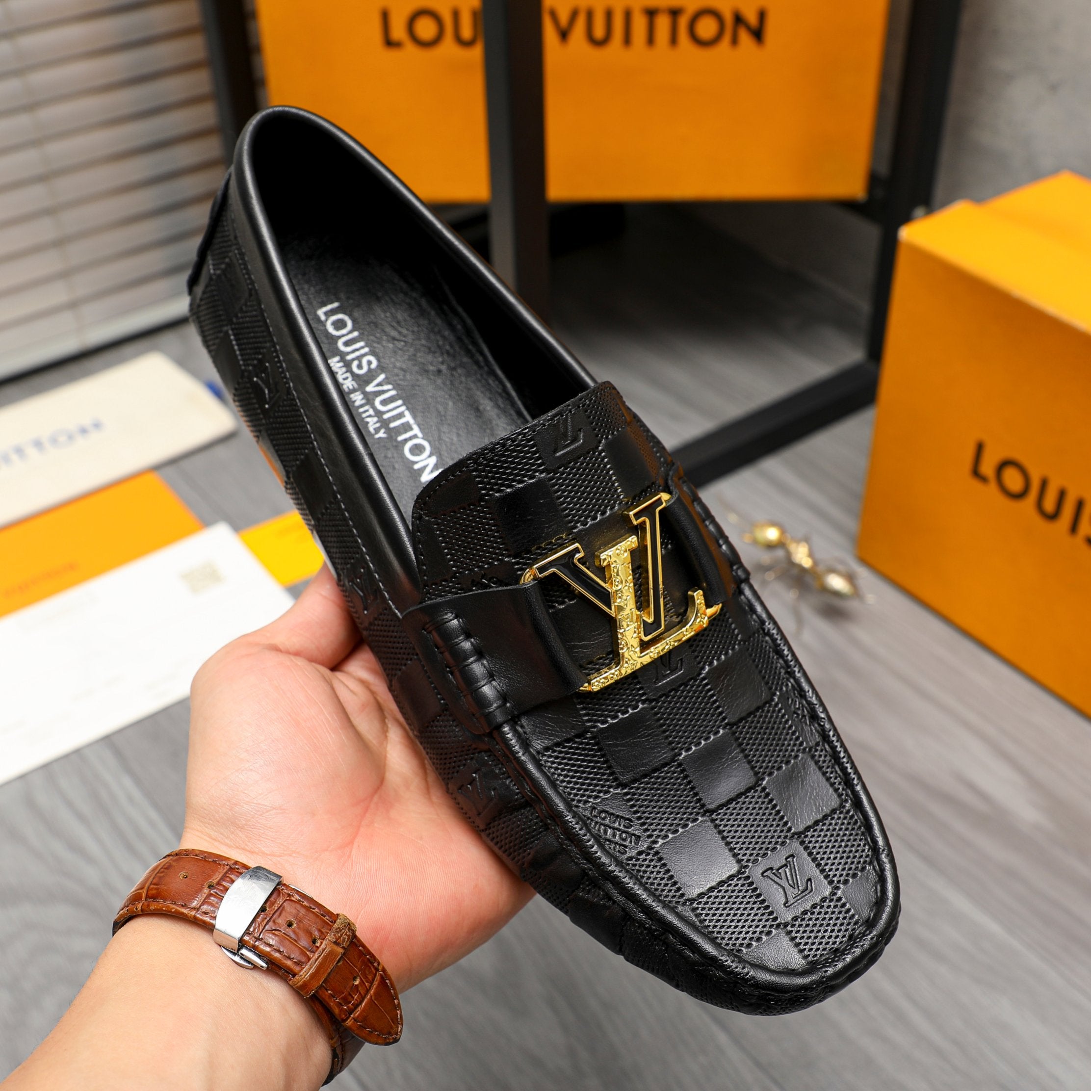 New fashion and versatile business loafers XC0424040202