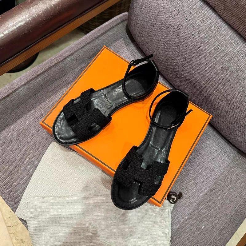 New Flat Heel Sandals 1024032028