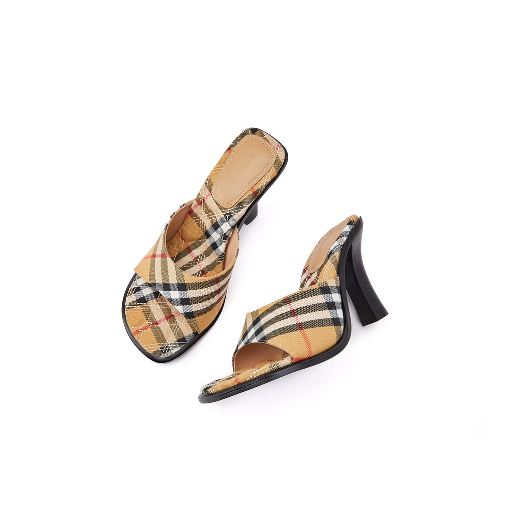 Luxury fashion classic versatile sandals 1024061817