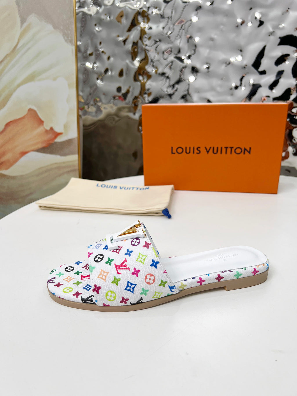 New V logo printed sandals fashion casual flip flops 0425040915