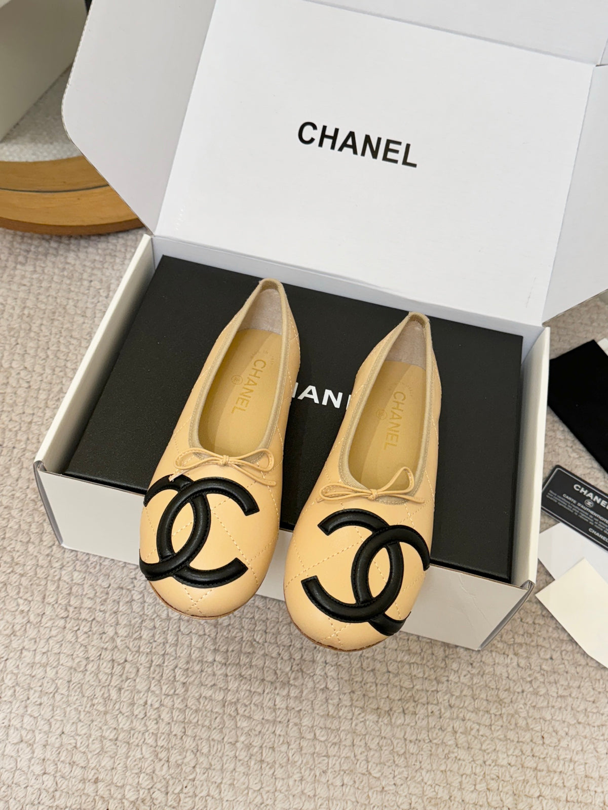 2026 Spring/Summer New Arrival Large Logo Flat Shoes XC0426052205