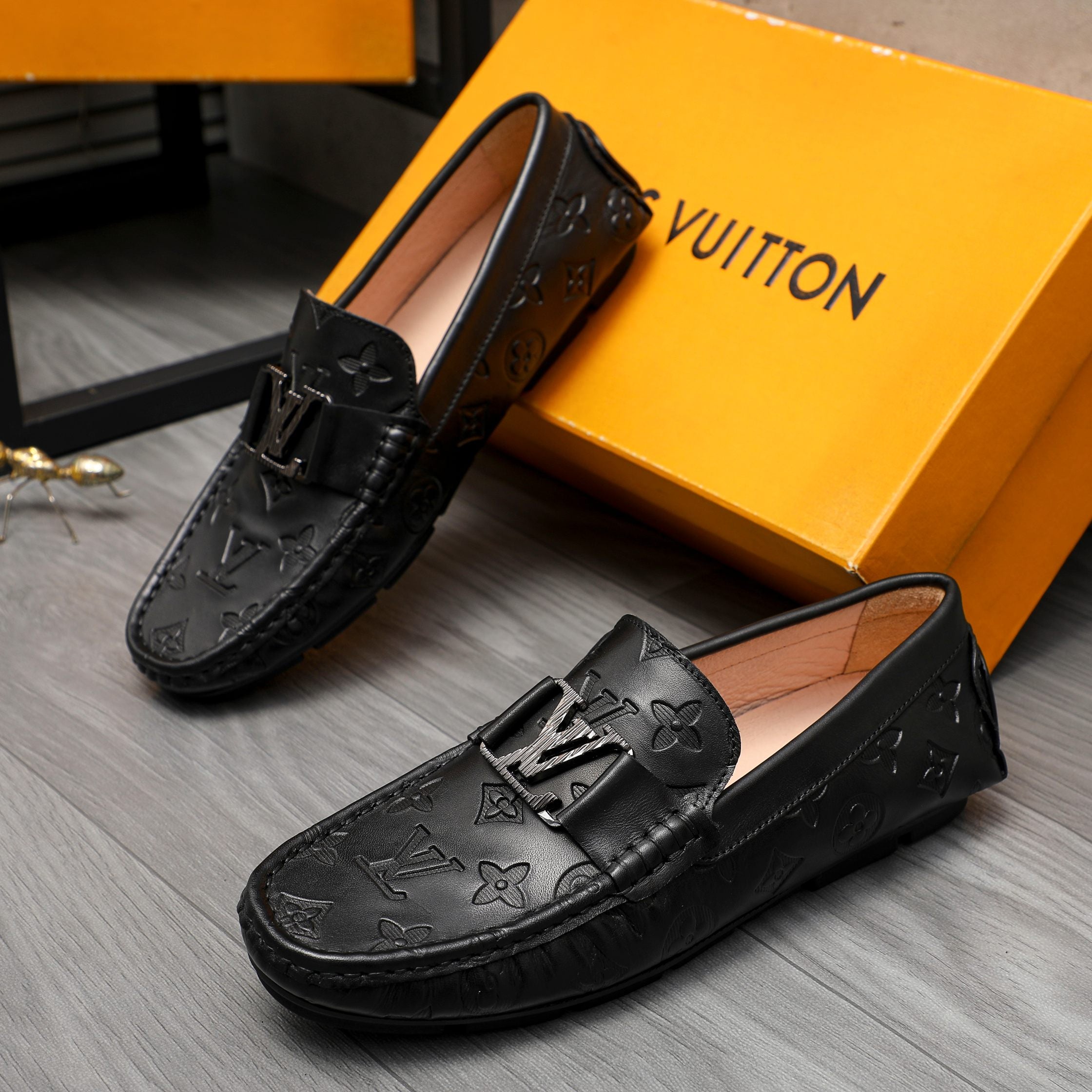 New fashion and versatile business loafers XC0424040205