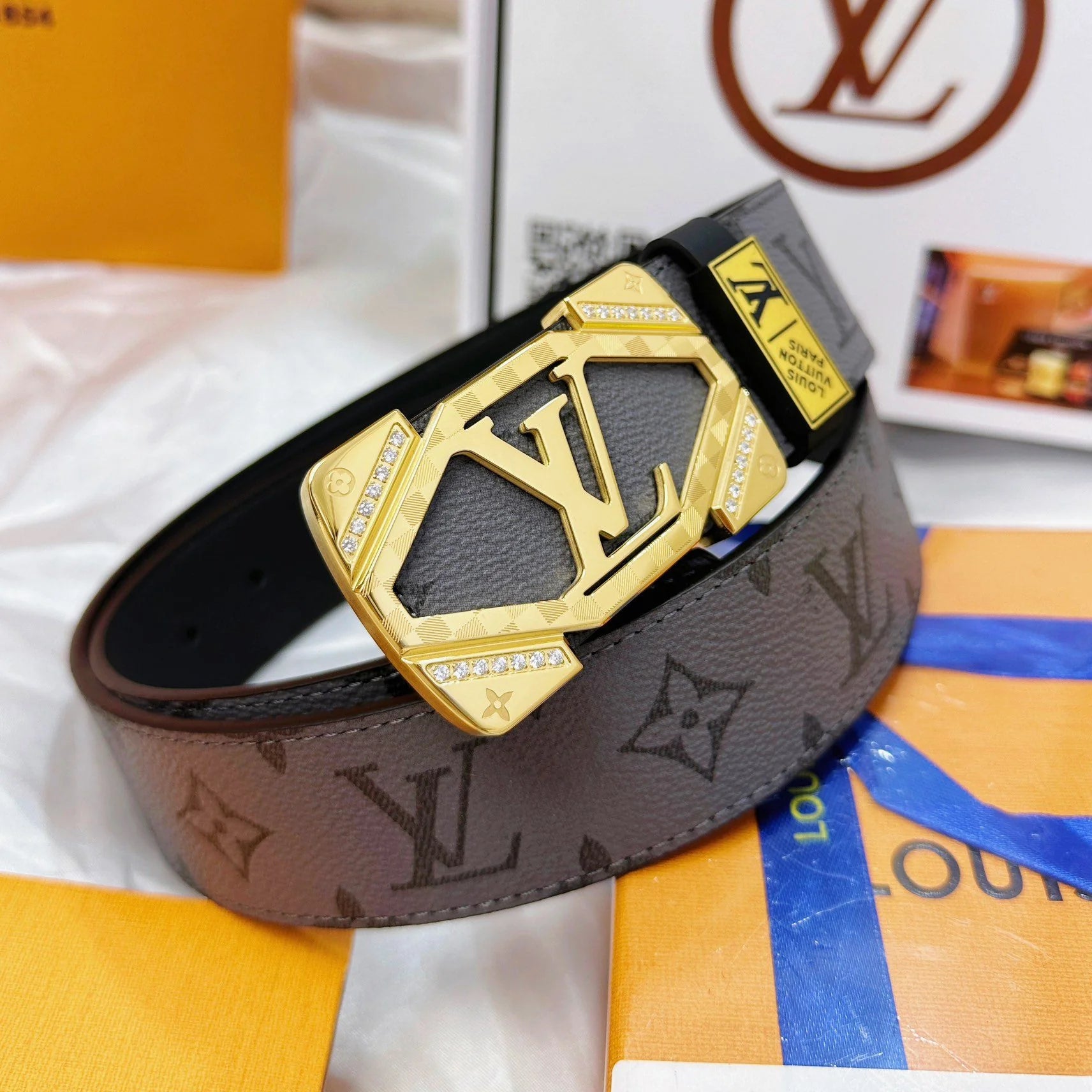 Lv Luxury Genuine Leather Men’s Belt 1025010739