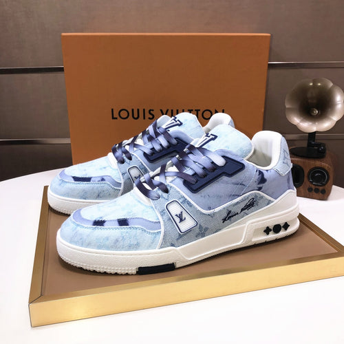 25 Luxury V Brand Casual Sneakers 0425112501