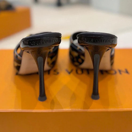 New Leopard-Print High-Heeled Sandals 1026070212