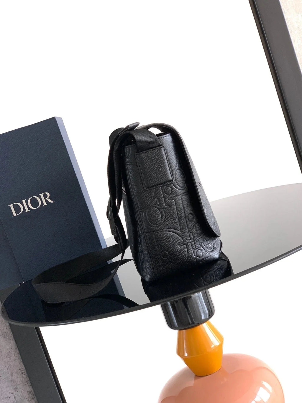 CD 2026 Jett Flap Messenger Bag 25cm Black Grained Calfskin