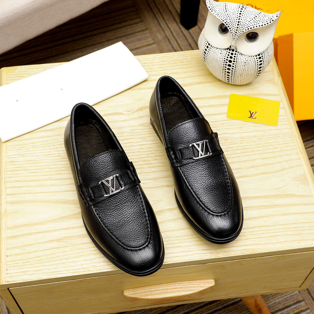 Men's New Alphabet Loafers Versatile Slip-On Shoes