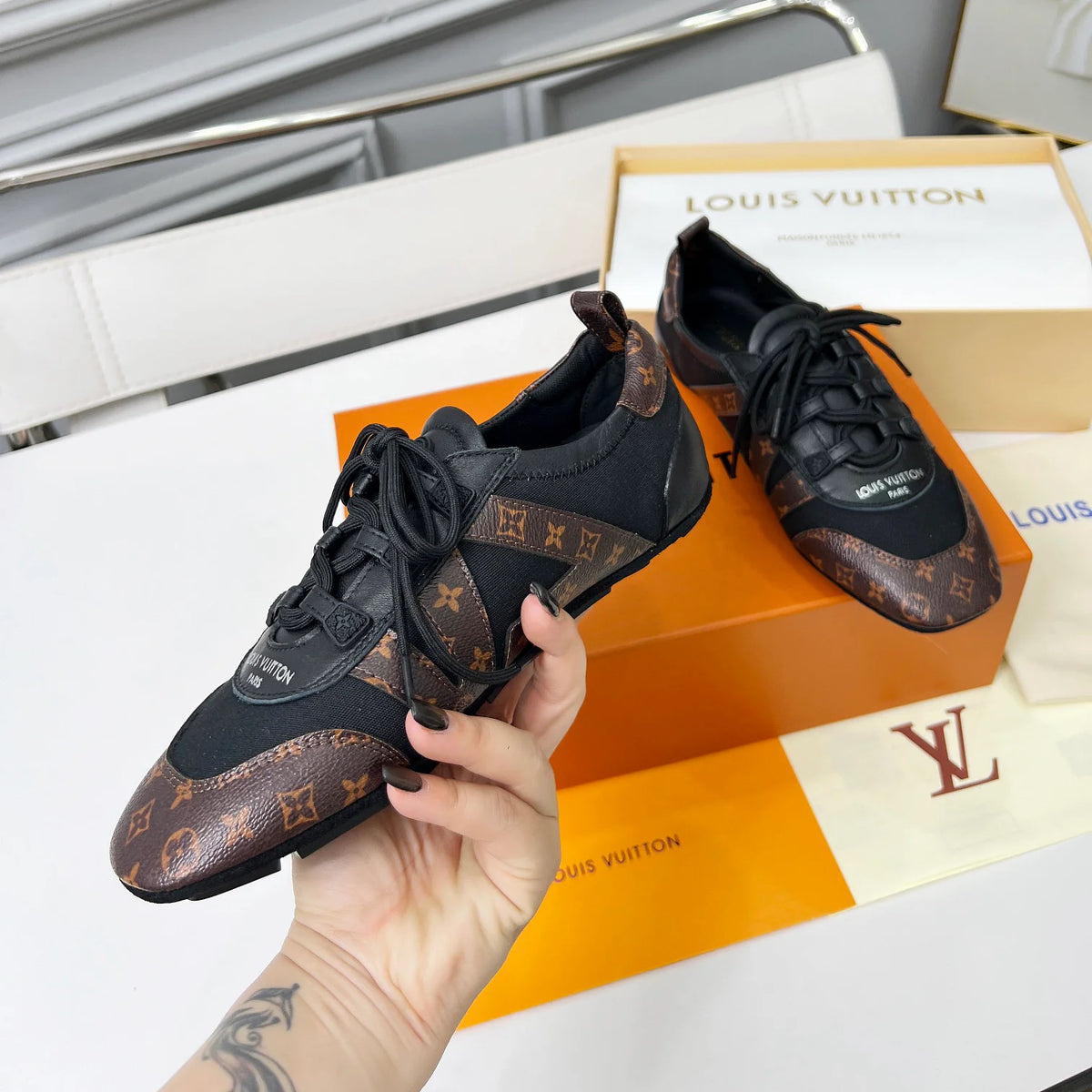 Couple model casual flat shoes 1025051903