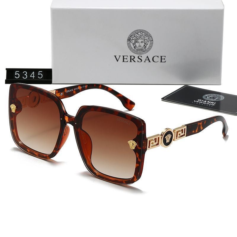 New Fashion Sunglasses PD0426063021