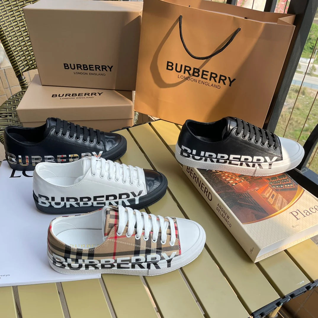 New versatile retro casual sneakers 1024042210