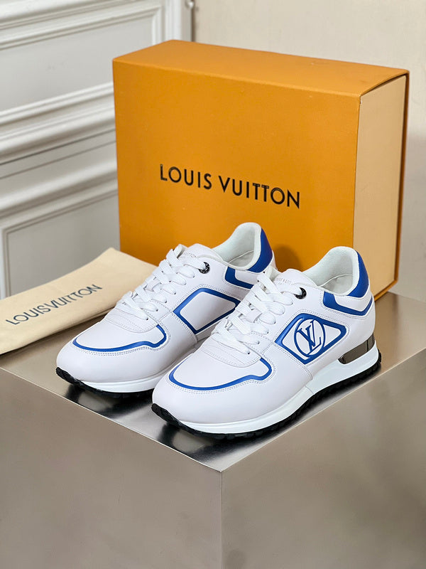 24 New Luxury V Sneakers 0424082901