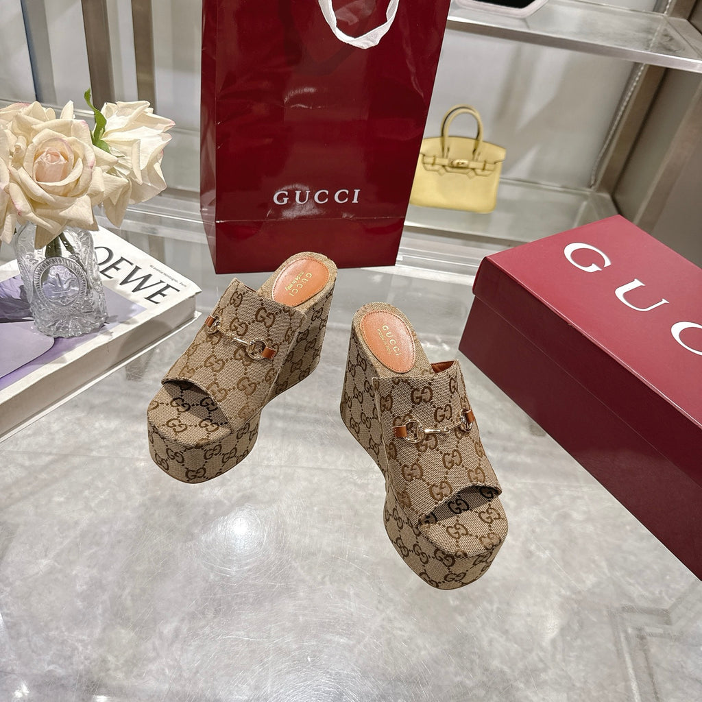 25 ladies metal buckle wedge-heeled platform slippers XC0425050604