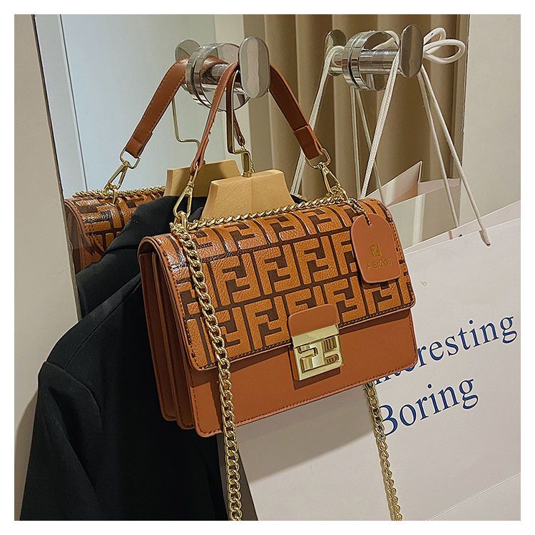Fashionable one shoulder crossbody messenger bag PD10042611