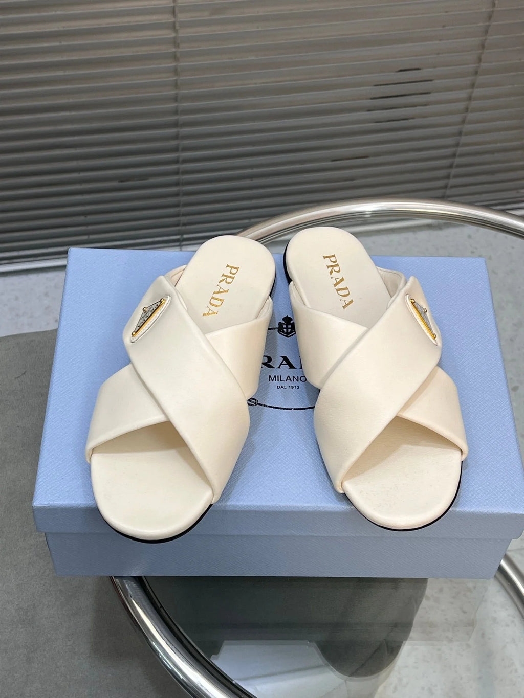 PRD Spring and Summer new crossover slippers 0725061618