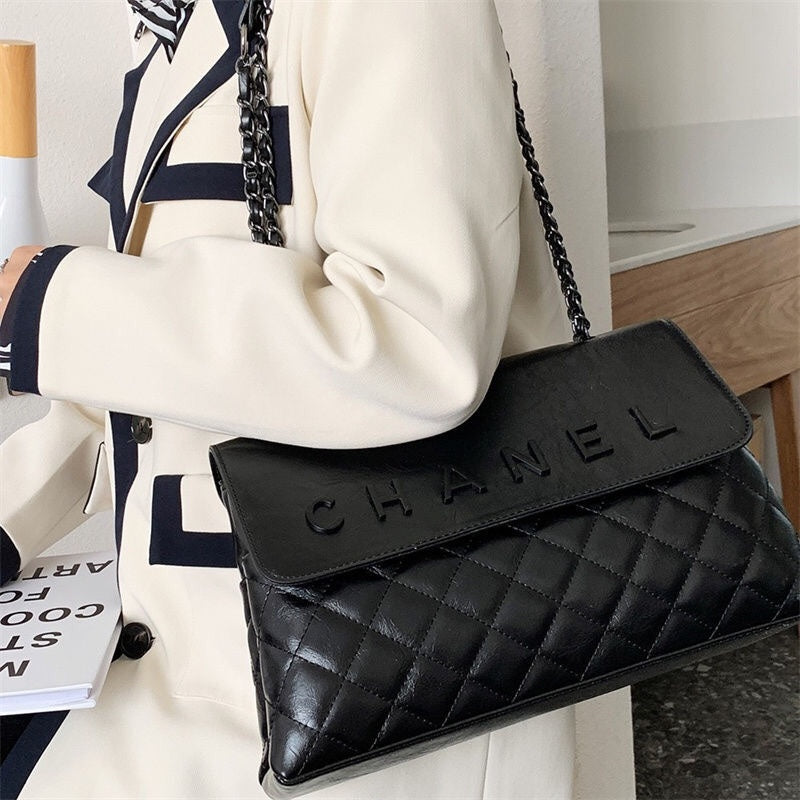 New Fashion Versatile Casual Crossbody Bag PD1023102606