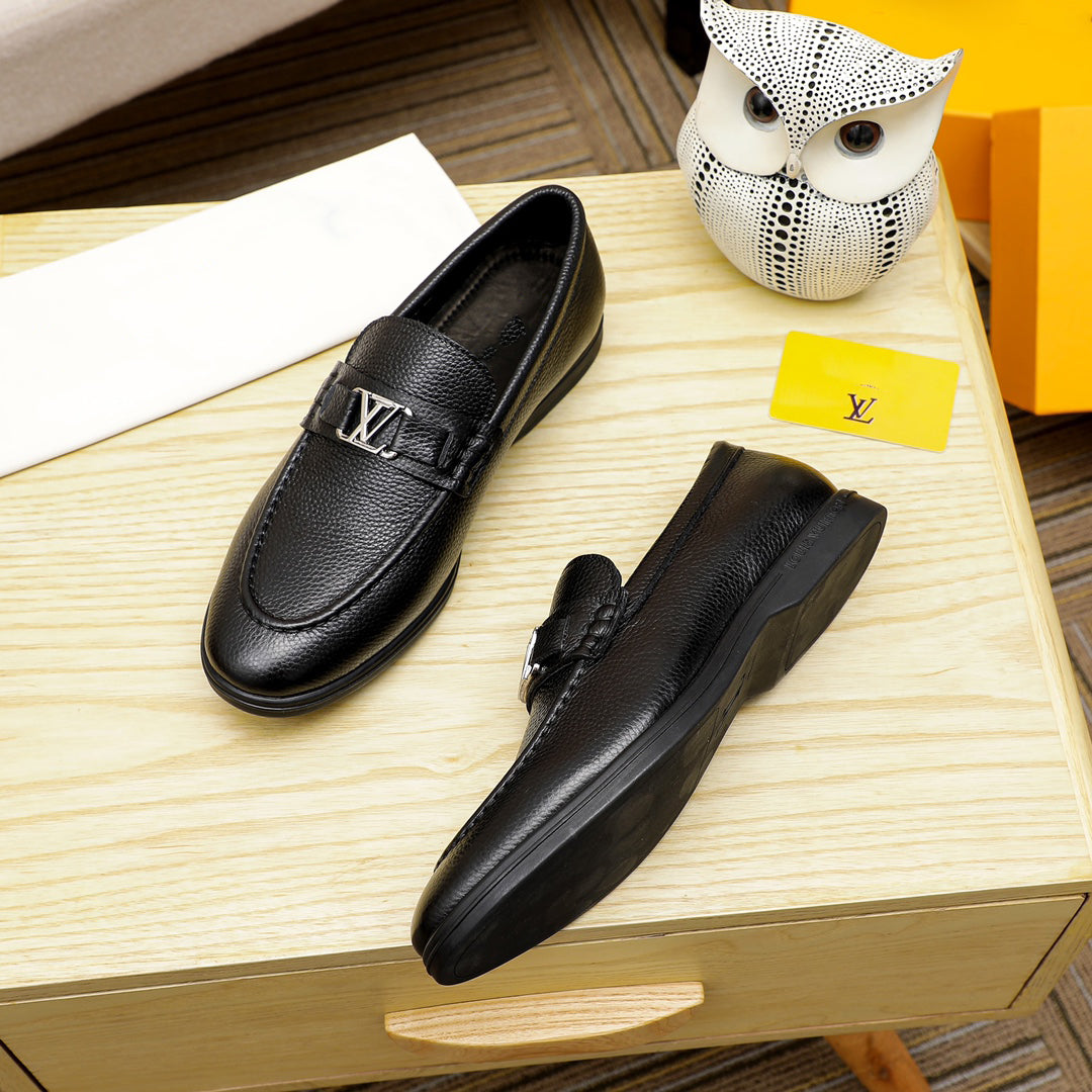 Men's New Alphabet Loafers Versatile Slip-On Shoes