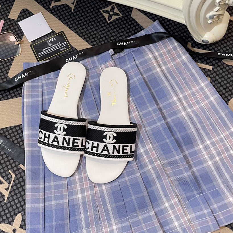 Fashionable Embroidered Slippers PD04062602