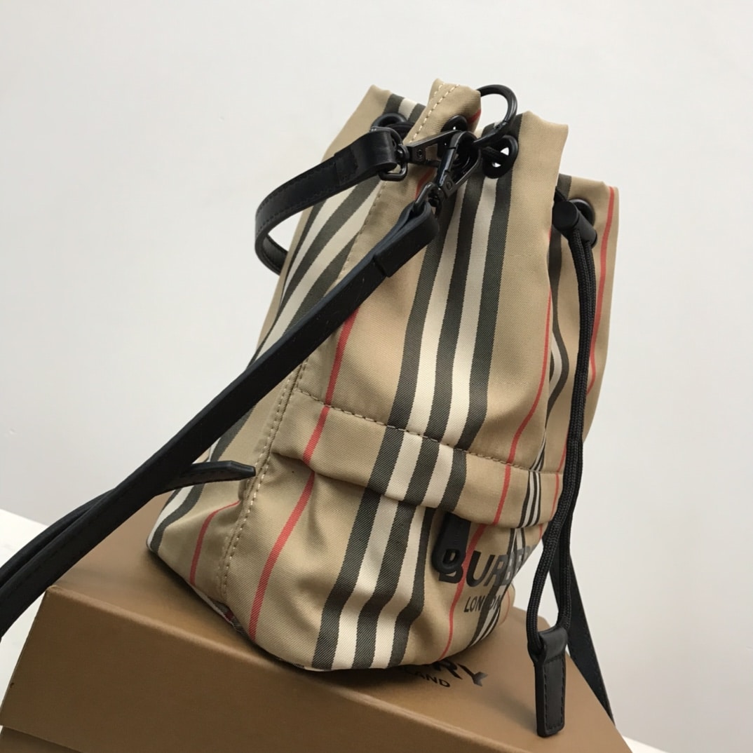 B Brand New Fashion Womens Bag 0425021318