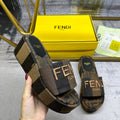 24The latest wide-band thick-soled silk thread embroidery slippers 0424052803