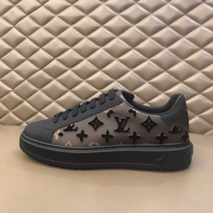Unisex Style Casual Sneakers V062