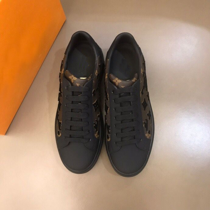 Unisex Style Casual Sneakers V062