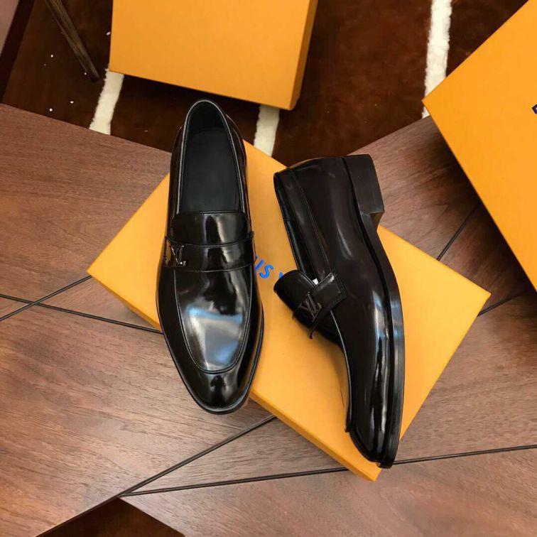 Black business men's leather shoes