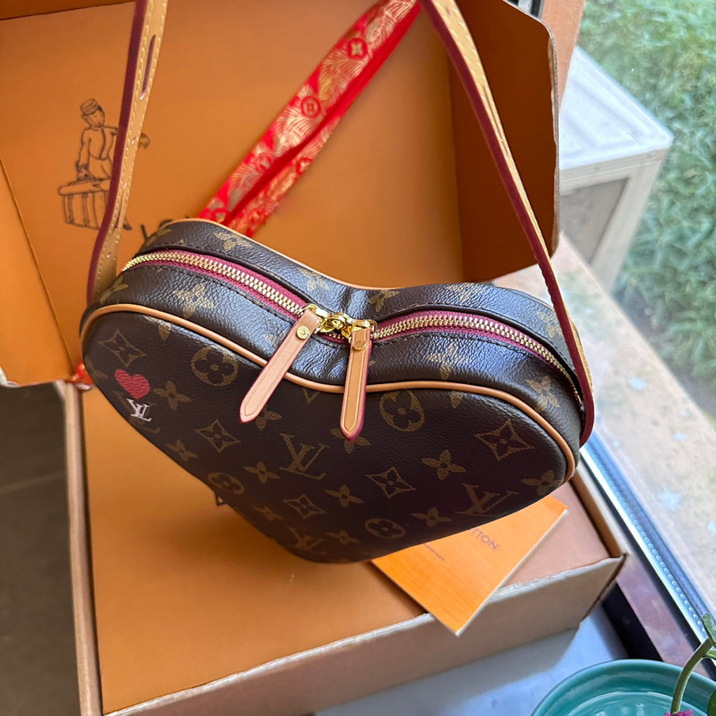 New trendy and fashion bags CWT1023092210