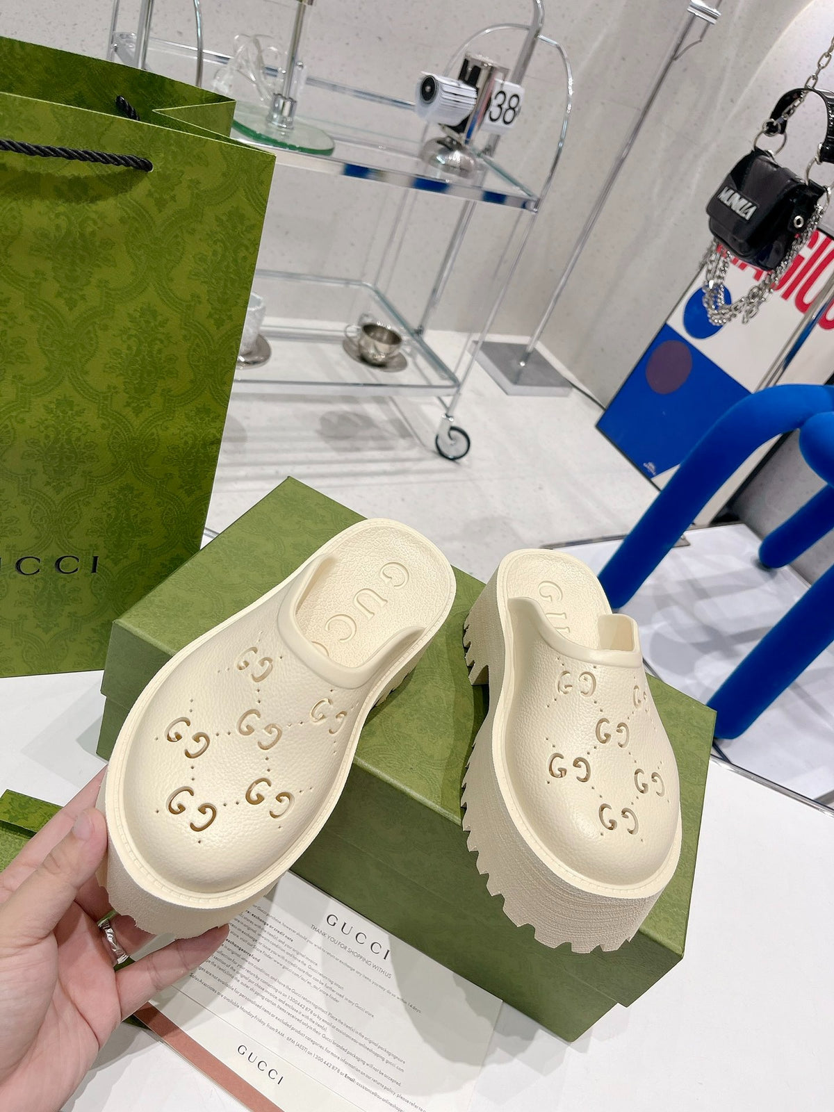 Women's Fashion Luxury Breathable Comfortable Slippers PD0424060501