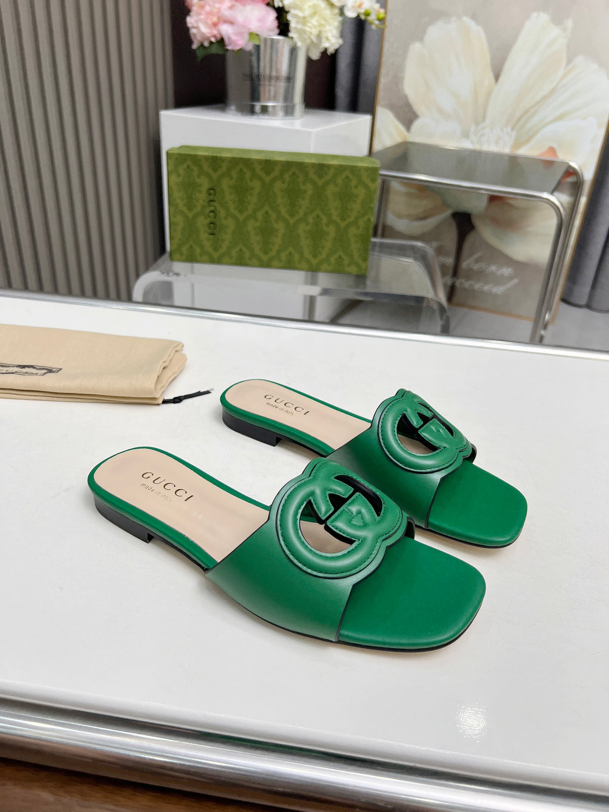 25 Ladies New Fashion Slippers PD0425031409
