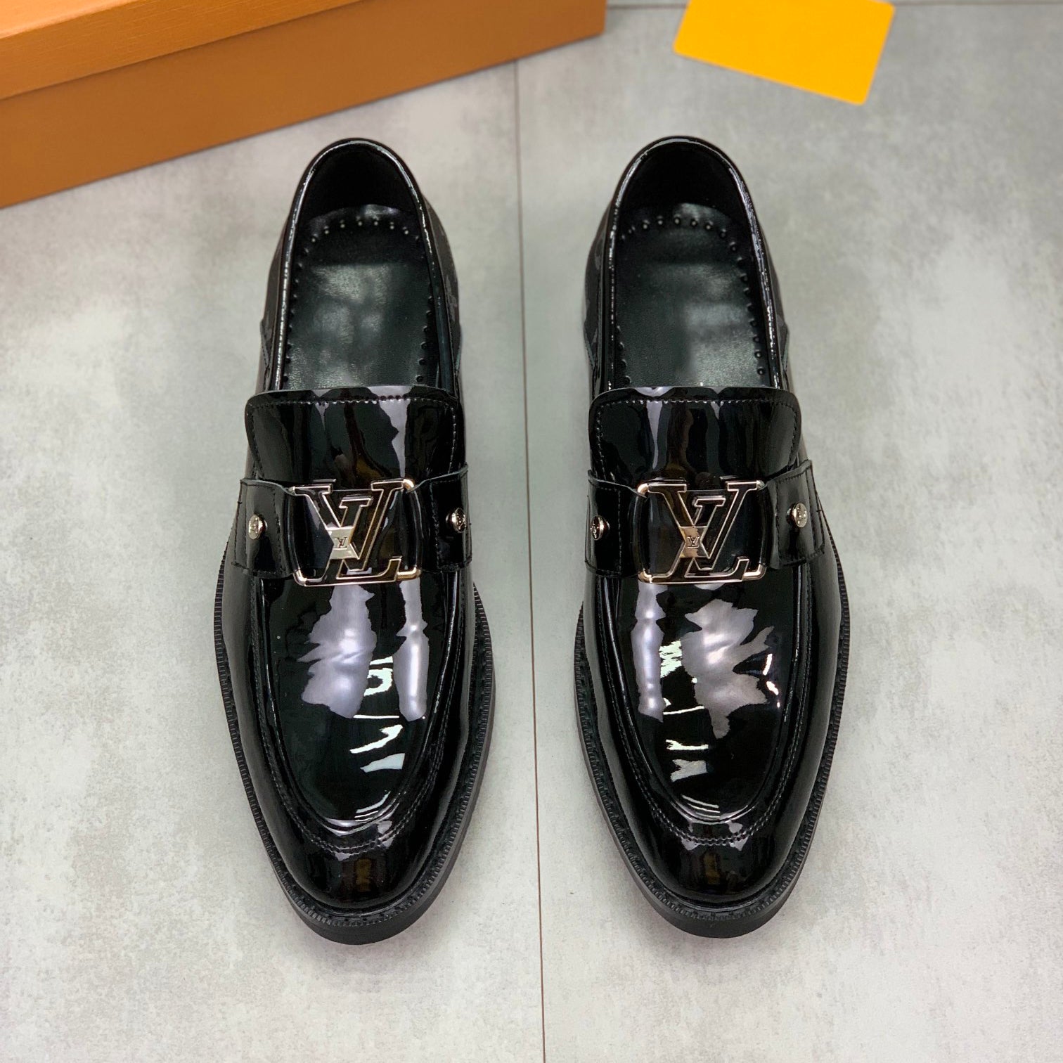Bright Black Leather Casual Men's Dress Loafers