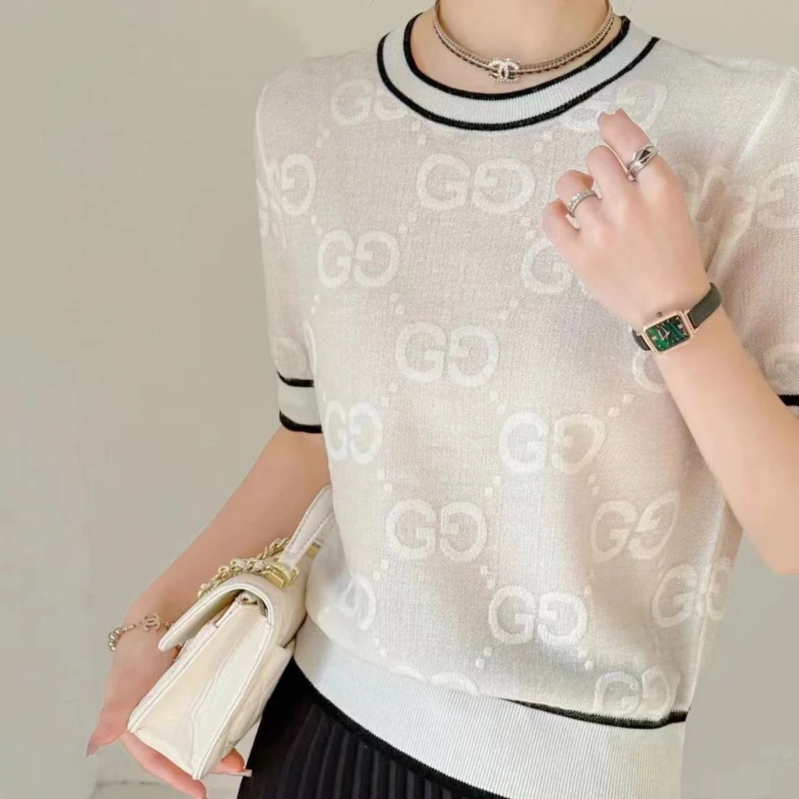 New Round Neck Sweater Short Sleeve 1024071022