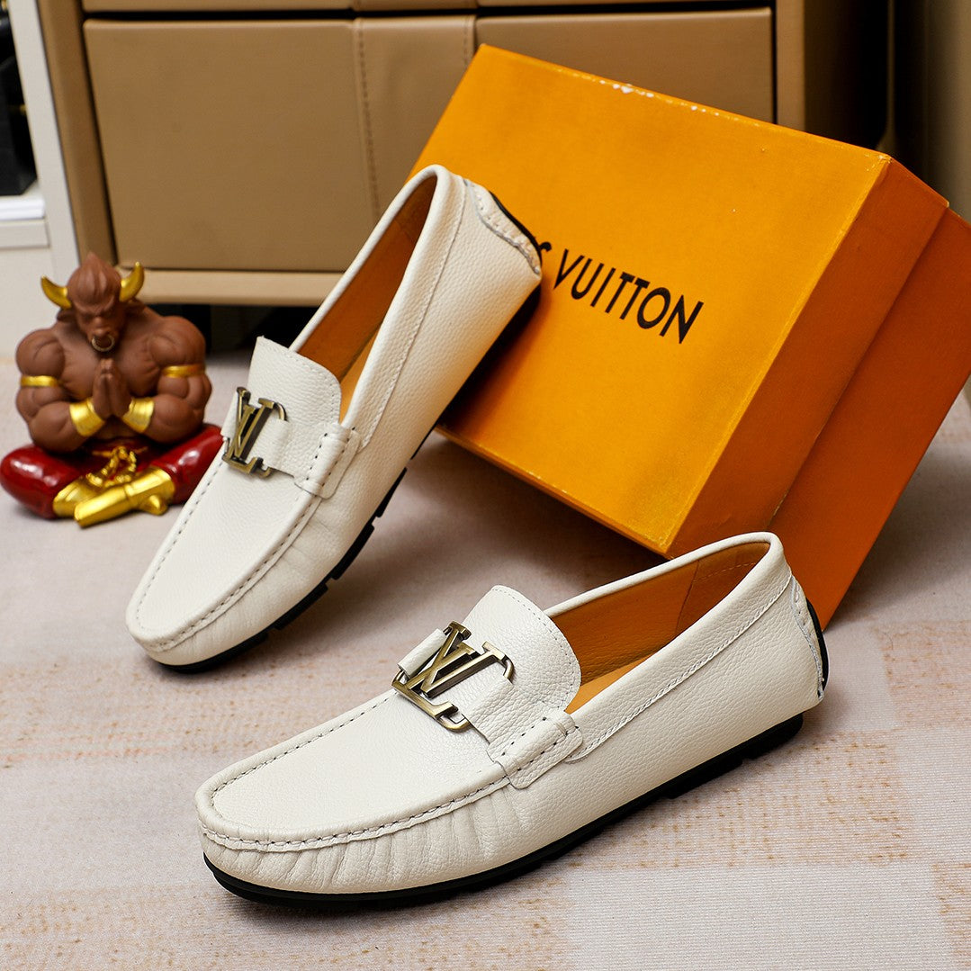 White classic men's casual loafers XC0424041802