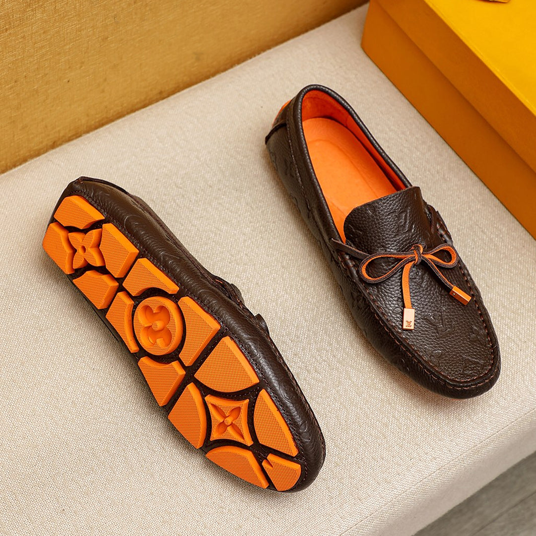 Men's Fashion Versatile V LOGO Loafers